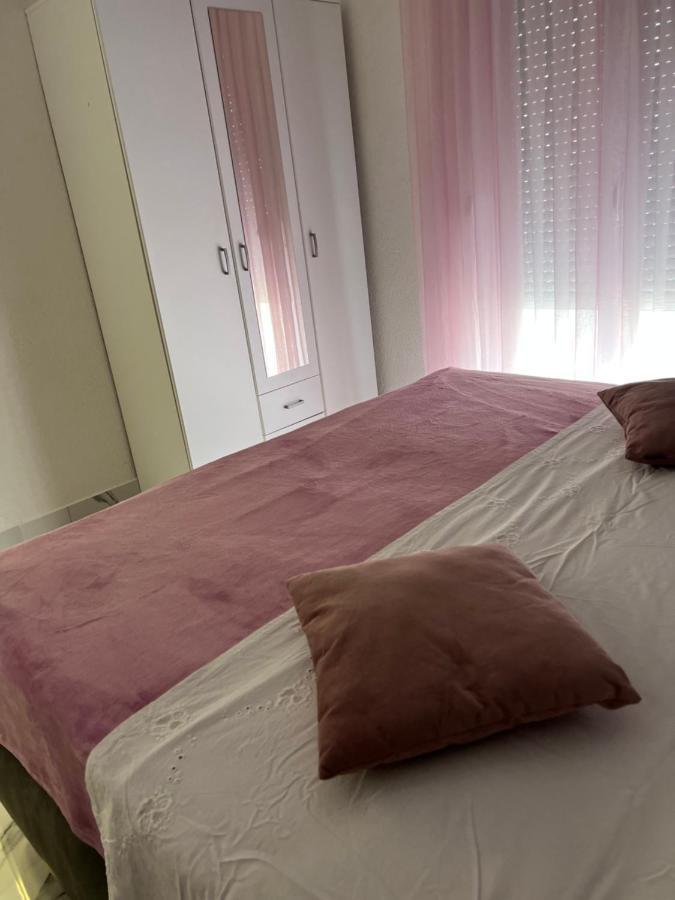 Apartment Vujcic Donji Okrug  Eksteriør bilde